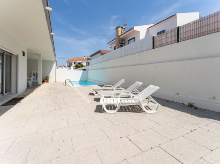 Image No.38-3 Bed House for sale