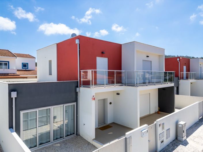 Image No.43-3 Bed House for sale