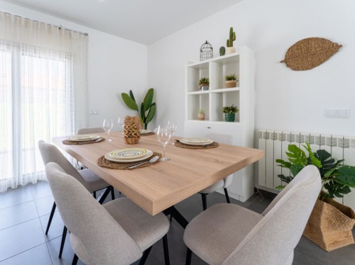 Image No.5-3 Bed House for sale