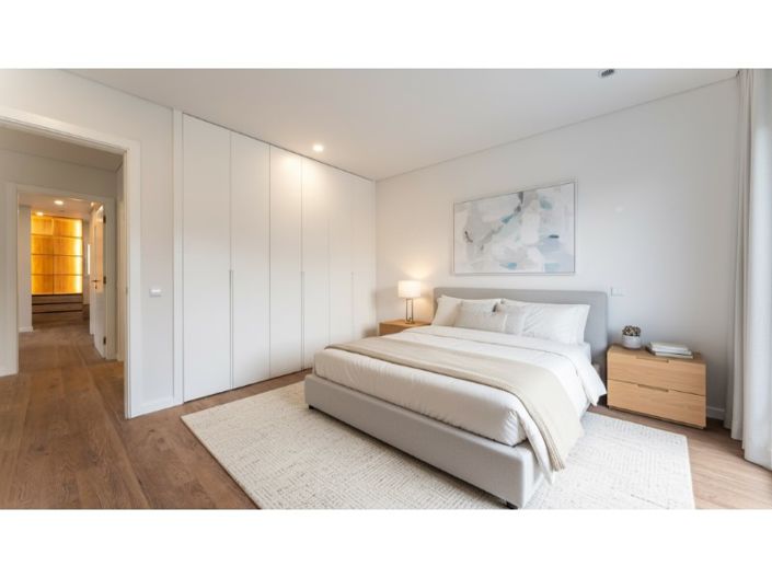 Image No.20-3 Bed House for sale