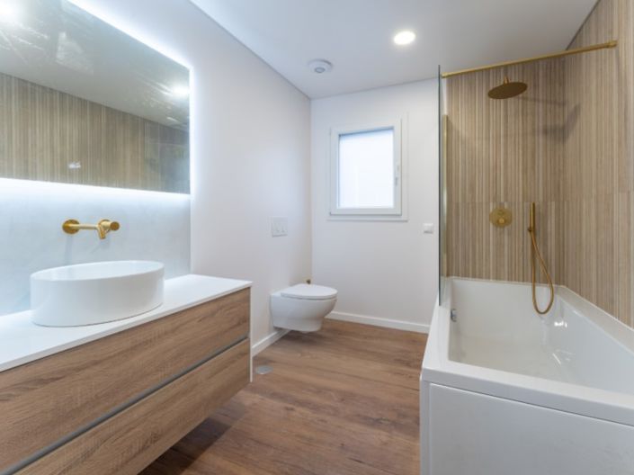 Image No.25-3 Bed House for sale