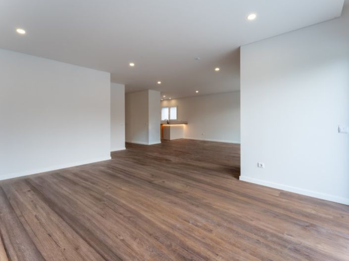 Image No.33-3 Bed House for sale