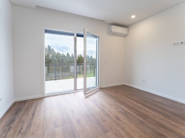 Image No.37-3 Bed House for sale