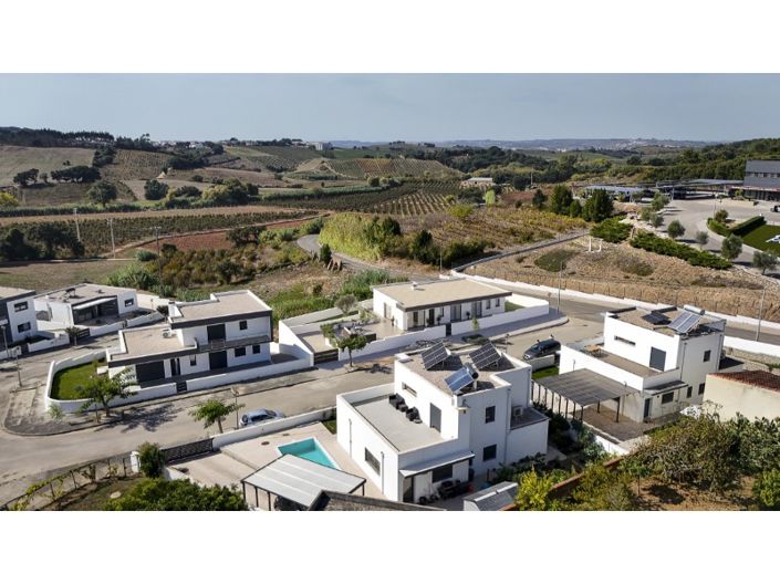 Image No.28-3 Bed House for sale