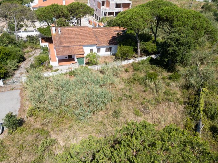 Image No.10-3 Bed House for sale