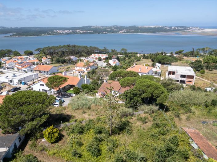 Image No.17-3 Bed House for sale