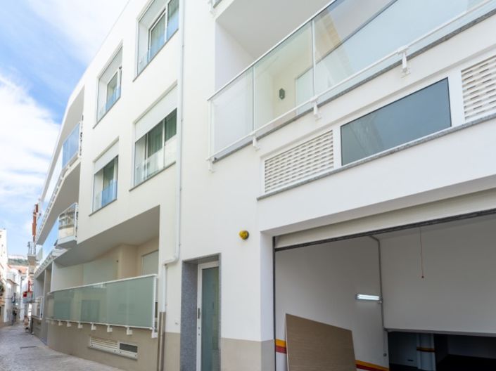 Image No.40-2 Bed Apartment for sale