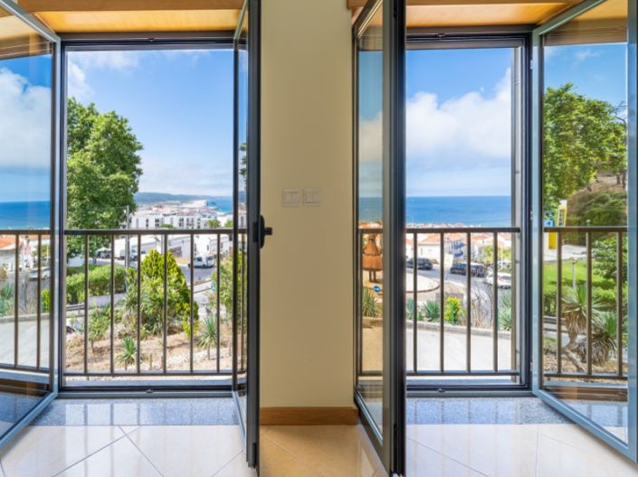 Image No.20-2 Bed Apartment for sale