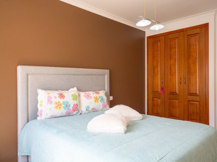 Image No.21-3 Bed Apartment for sale