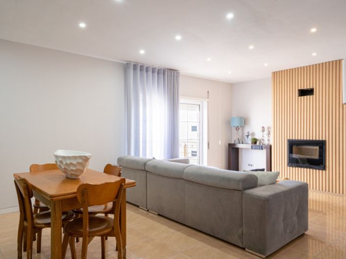Image No.5-3 Bed Apartment for sale