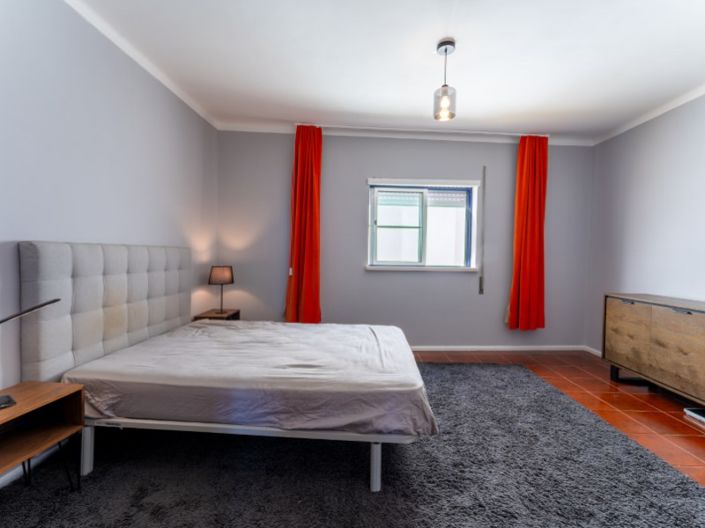 Image No.15-2 Bed House for sale