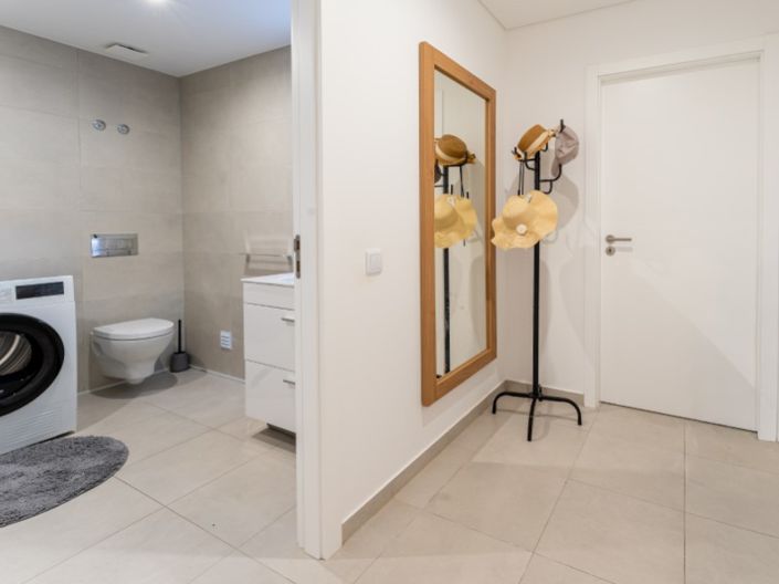 Image No.13-2 Bed Apartment for sale