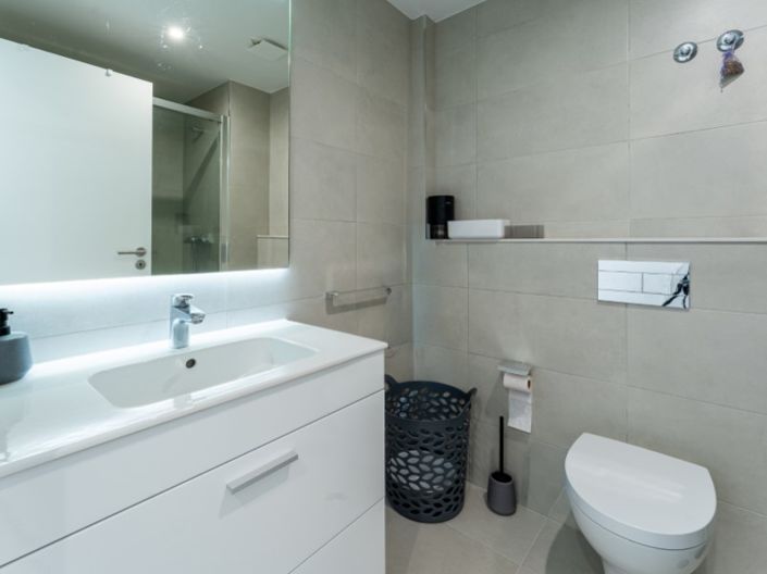 Image No.17-2 Bed Apartment for sale