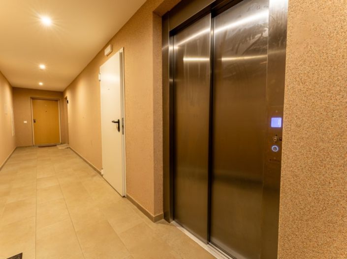 Image No.24-2 Bed Apartment for sale