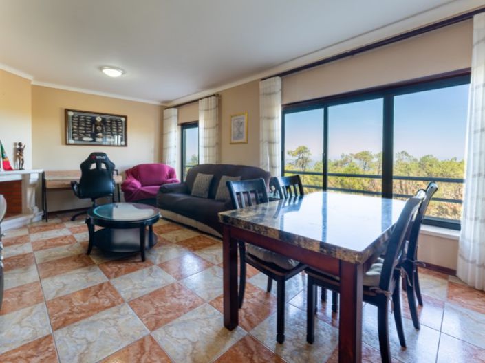 Image No.3-3 Bed Apartment for sale
