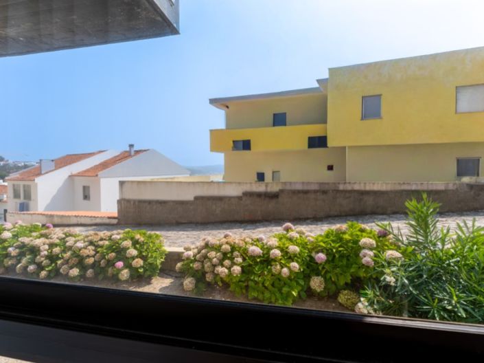 Image No.24-2 Bed Apartment for sale