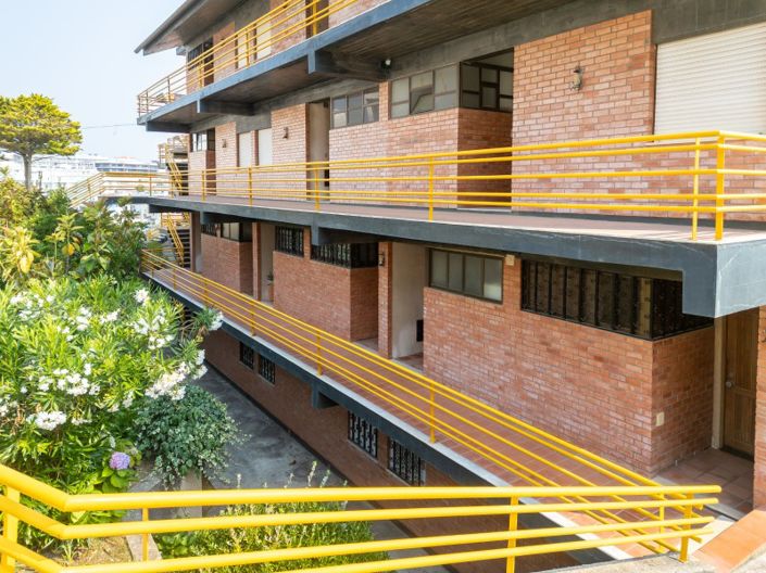 Image No.28-2 Bed Apartment for sale