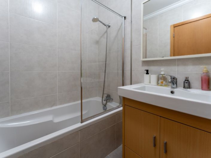 Image No.22-2 Bed Apartment for sale
