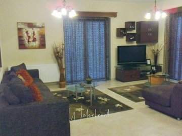 64762-5-bedroom-detached-house-in-tsadafull