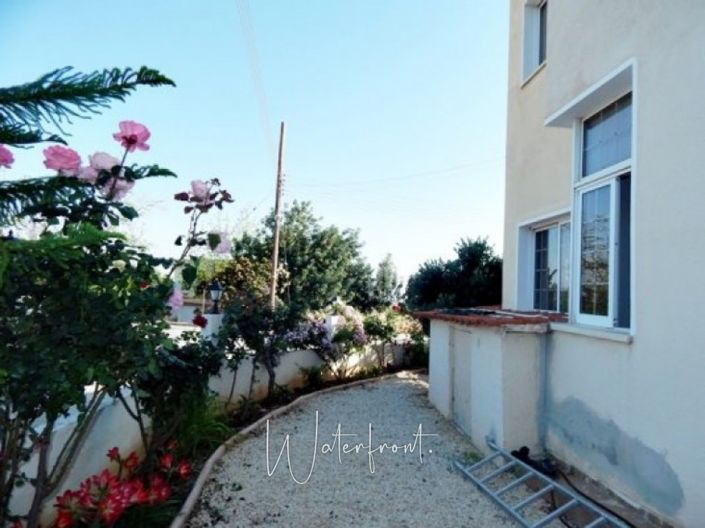 Image No.3-4 Bed Villa for sale