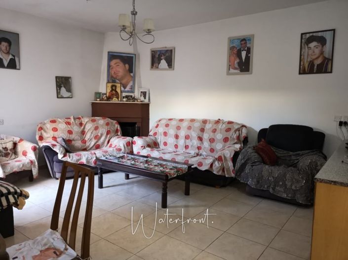 Image No.5-10 Bed Commercial for sale