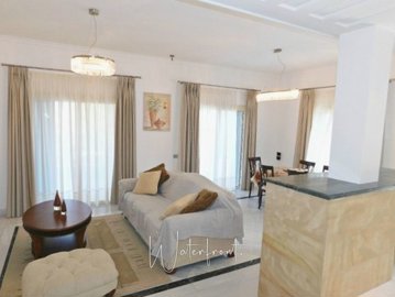 99912-detached-villa-for-sale-in-latchifull