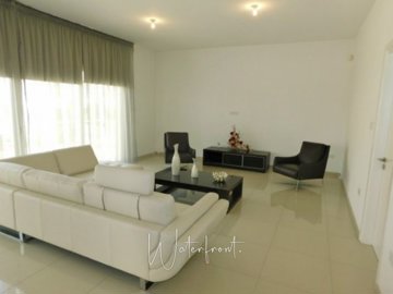 100080-detached-villa-for-sale-in-kissonergaf