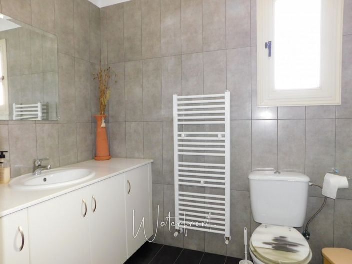 Image No.10-4 Bed Villa for sale