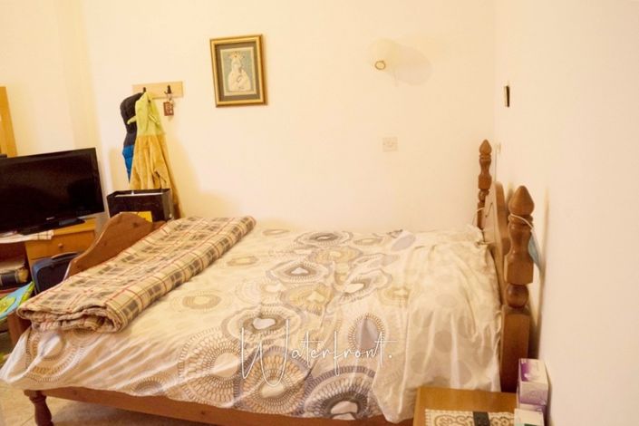 Image No.10-Commercial for sale