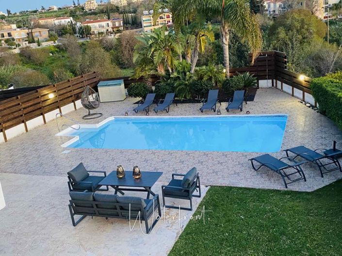 Image No.2-5 Bed Villa for sale