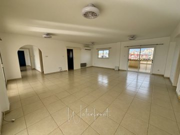 176426-penthouse-for-sale-in-yeroskipoufull