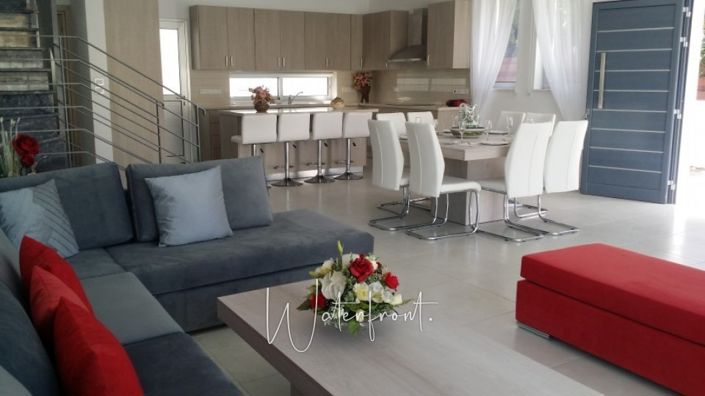 Image No.3-3 Bed Villa for sale