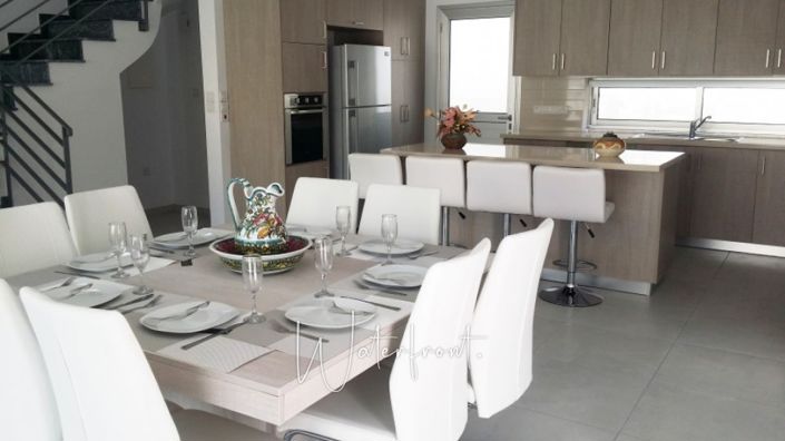 Image No.5-3 Bed Villa for sale