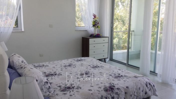 Image No.9-3 Bed Villa for sale