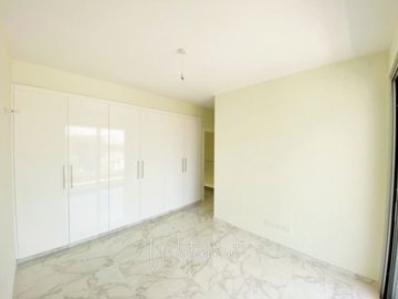 130195-detached-villa-for-sale-in-universalfu