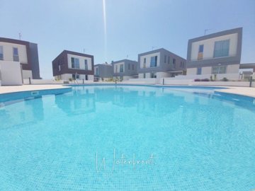 130182-detached-villa-for-sale-in-universalfu