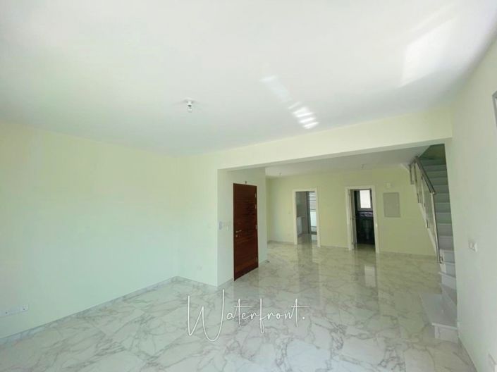 Image No.6-3 Bed Villa for sale