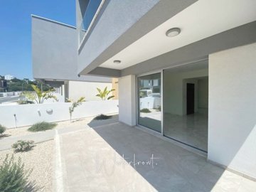 130193-detached-villa-for-sale-in-universalfu