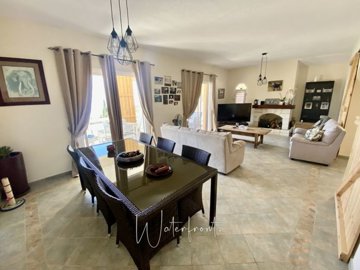 148137-detached-villa-for-sale-in-kamares-tal