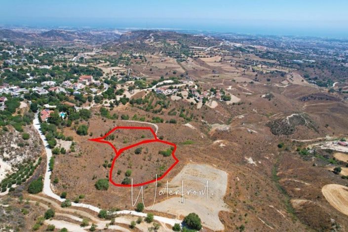 Image No.2-Terrain à vendre à Paphos