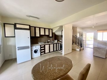 148757-town-house-for-sale-in-marathoundafull