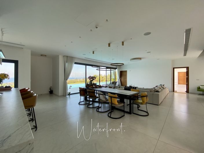 Image No.9-5 Bed Villa for sale