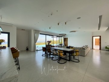 154645-detached-villa-for-sale-in-sea-caves-s