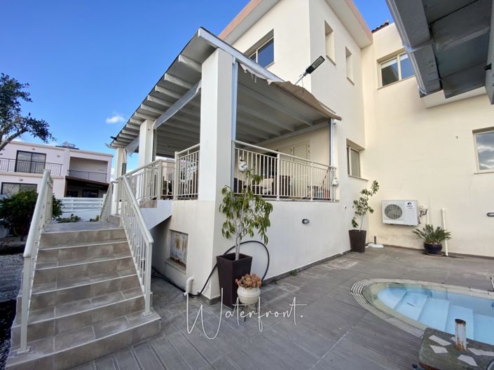 Image No.6-5 Bed Villa for sale