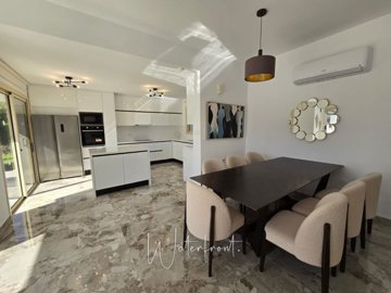 178323-detached-villa-for-sale-in-sea-caves-s