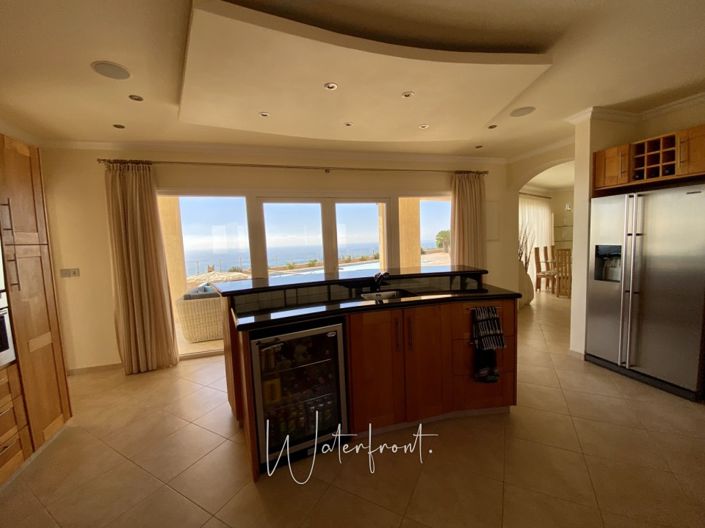 Image No.8-5 Bed Villa for sale