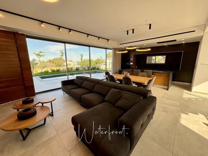 Image No.5-Villa de 3 chambres à vendre à Konia