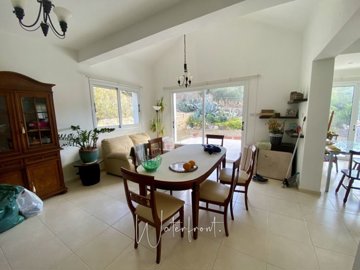 170052-detached-villa-for-sale-in-marathounda