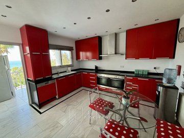 174027-detached-villa-for-sale-in-coral-bayfu