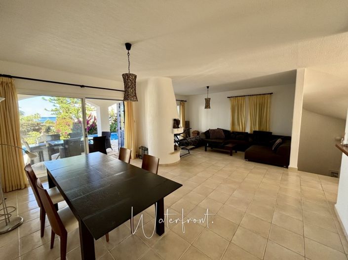 Image No.2-5 Bed Villa for sale